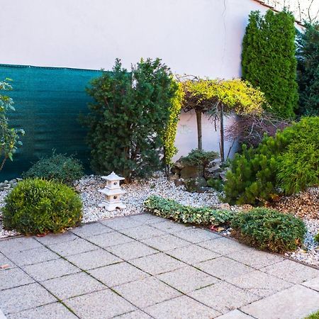 Piestany House With Garden Veronika Esterno foto